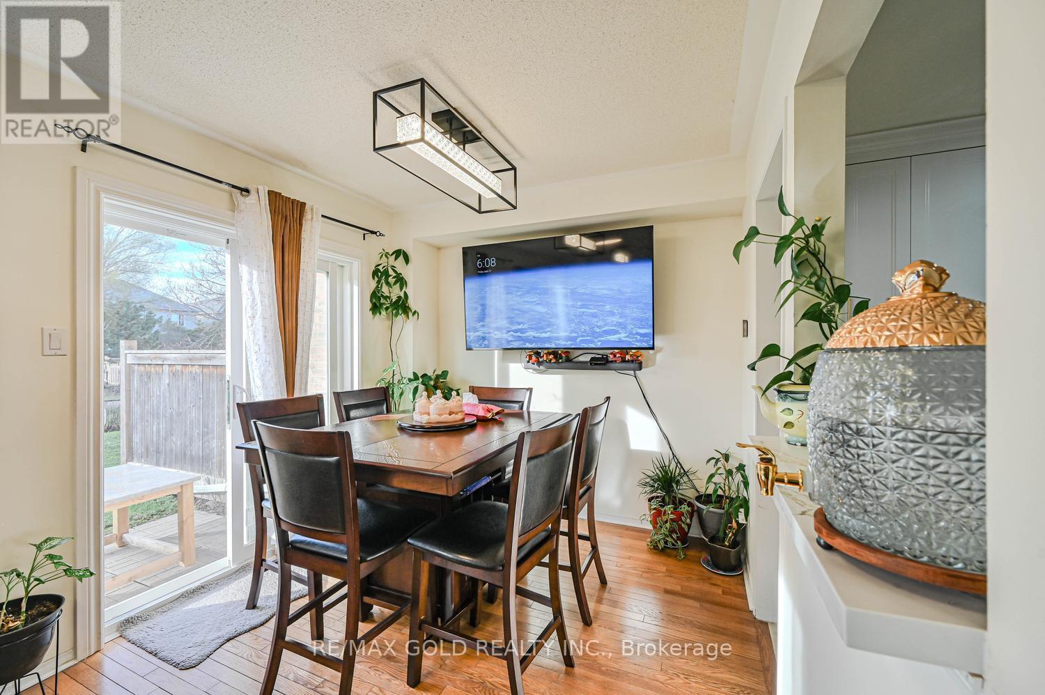 30 Wickstead Court, Brampton, Ontario  L6R 1N8 - Photo 16 - W13014788