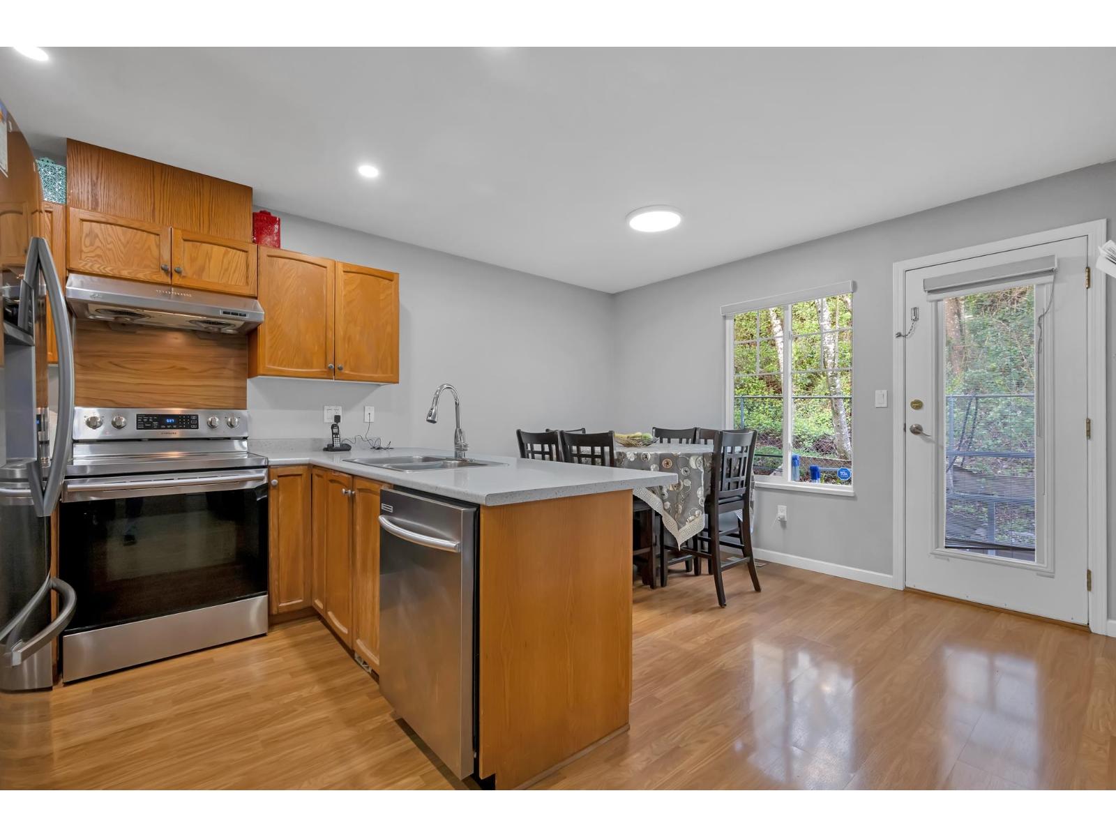 22 3270 Blue Jay Street, Abbotsford, British Columbia  V2T 6T1 - Photo 12 - R3112824