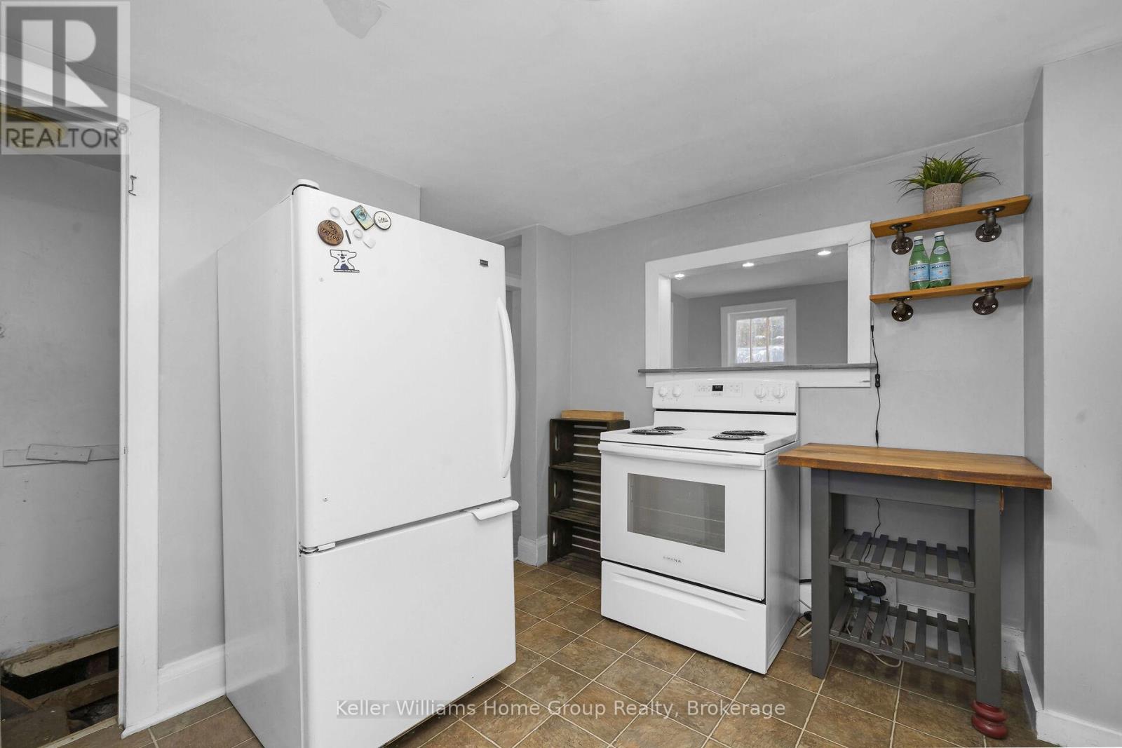 75 Wellesley Street, Centre Wellington, Ontario  N0B 1S0 - Photo 13 - X12935376