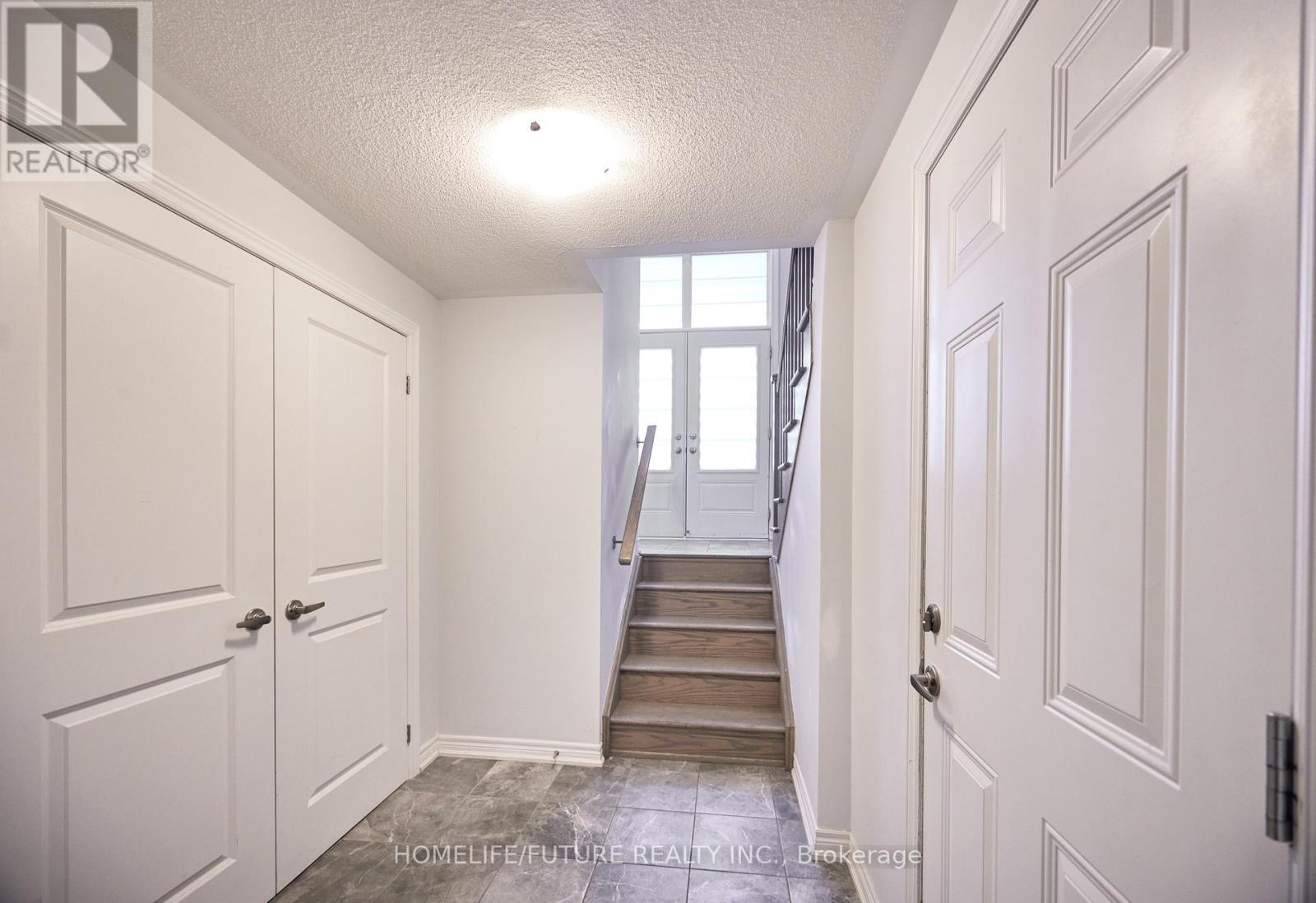 23 Faimira Avenue, Georgina, Ontario  L4P 0C2 - Photo 43 - N12893826