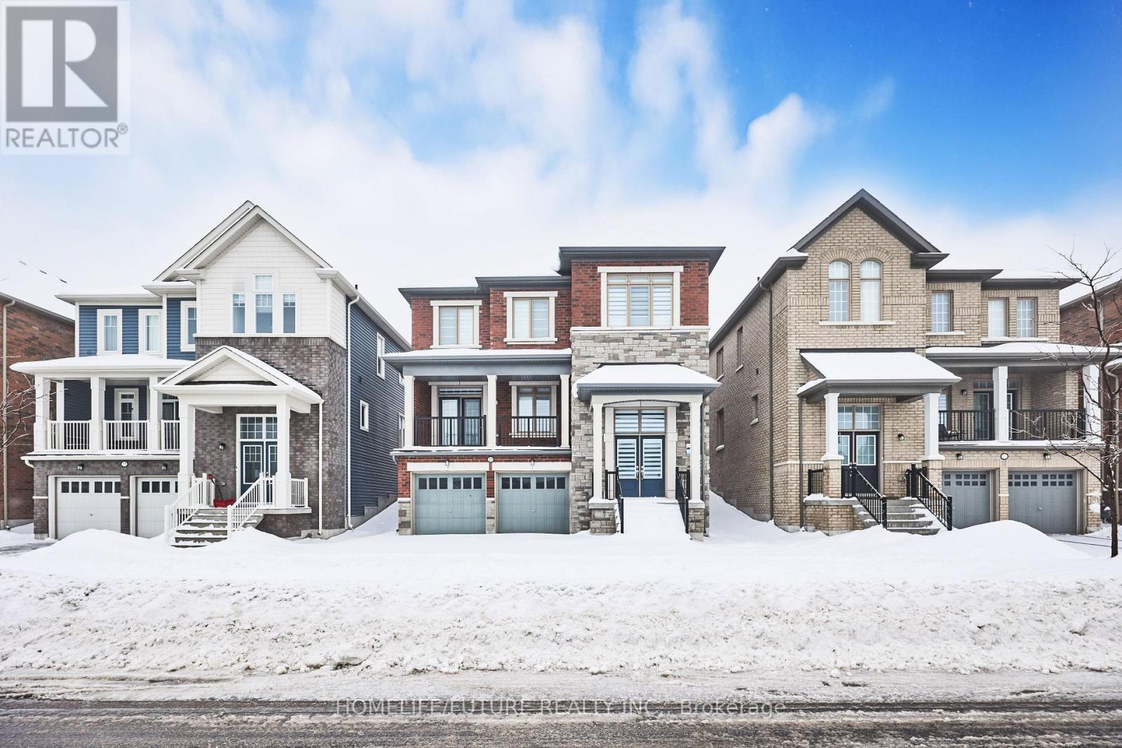 23 Faimira Avenue, Georgina, Ontario  L4P 0C2 - Photo 2 - N12893826