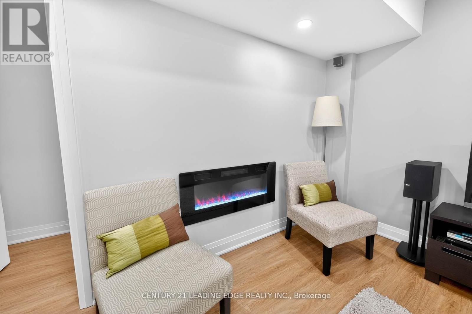 19 Joseph Todd Road, Whitchurch-Stouffville, Ontario  L4A 0H8 - Photo 25 - N12999508