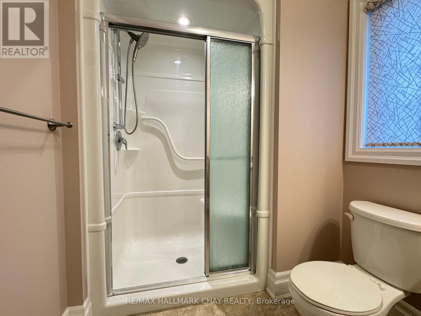 31 Garden Grove Crescent, Wasaga Beach, Ontario  L9Z 0E6 - Photo 21 - S12830646