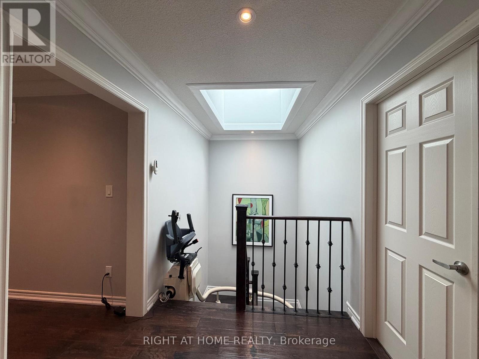 3169 Larry Crescent, Oakville, Ontario  L6M 0T1 - Photo 7 - W13014024