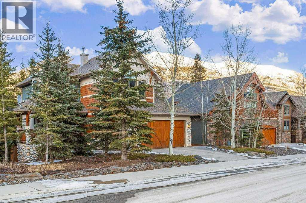 215 Miskow Close, Canmore, Alberta  T1W 3G7 - Photo 3 - A2280972