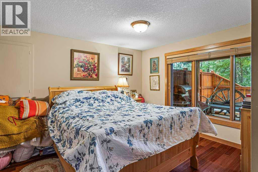 215 Miskow Close, Canmore, Alberta  T1W 3G7 - Photo 39 - A2280972
