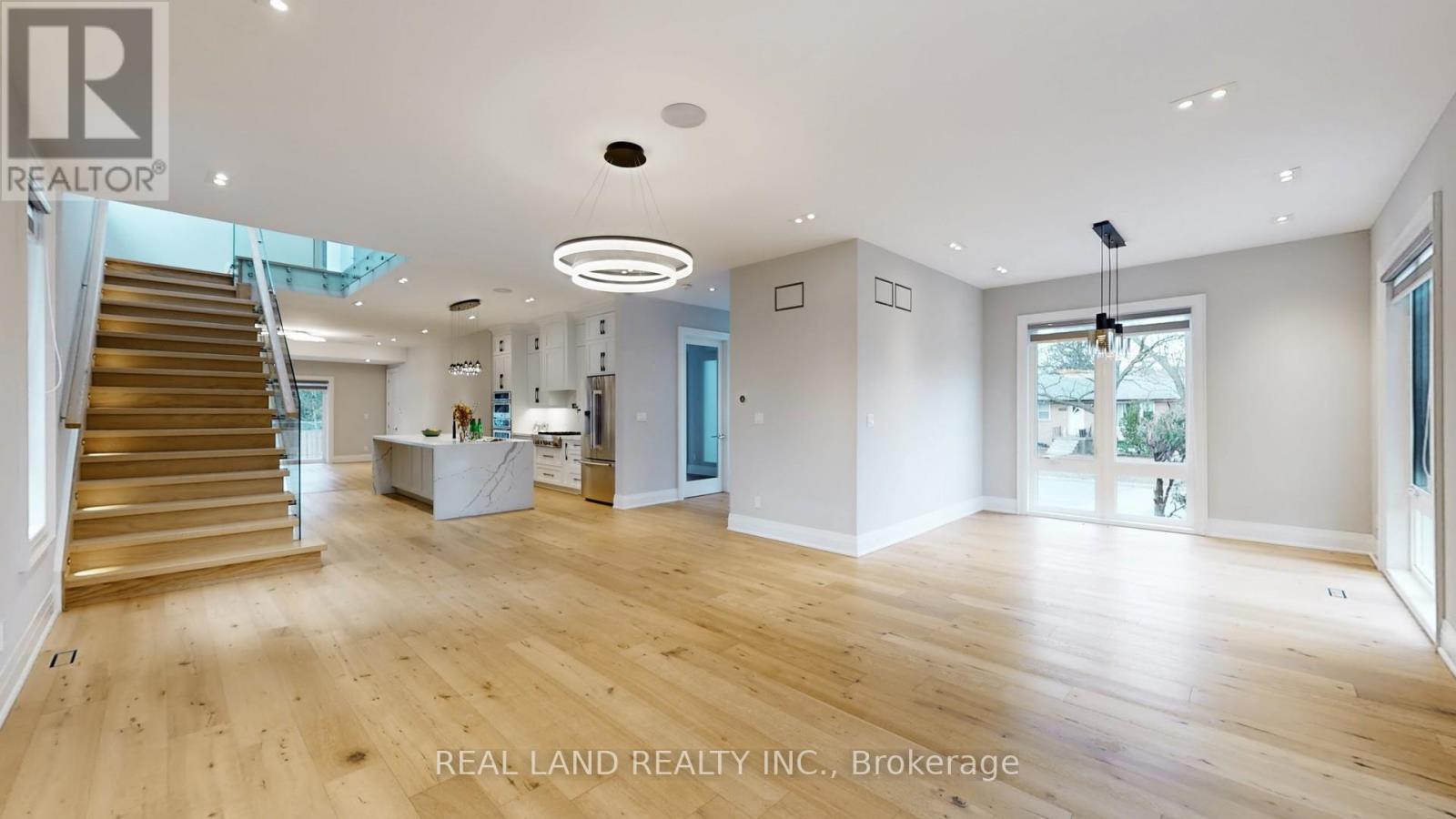 180 Goulding Avenue, Toronto, Ontario  M2R 2P4 - Photo 19 - C13015674