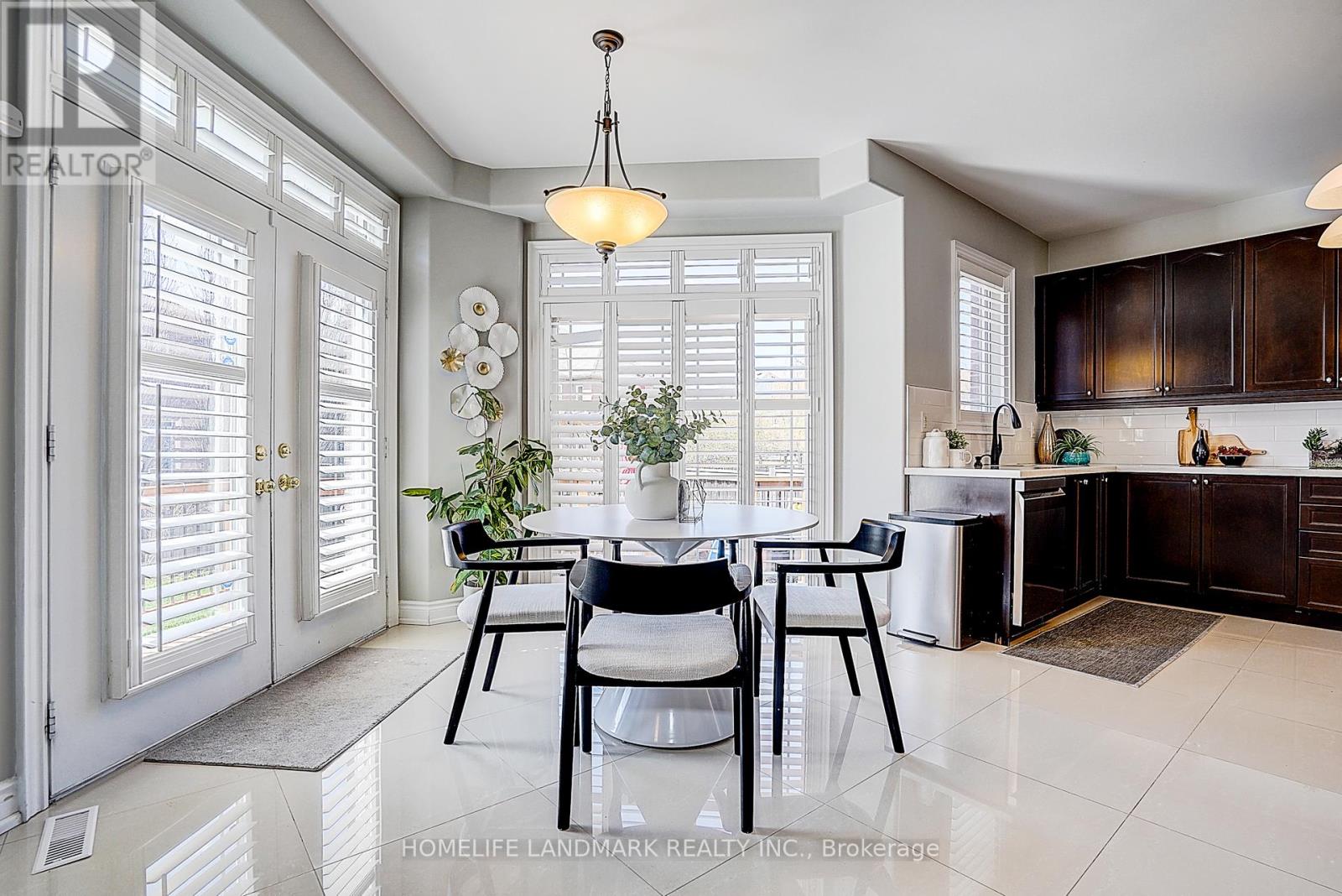 42 Hogaboom Avenue, Aurora, Ontario  L4G 0E6 - Photo 11 - N13015696