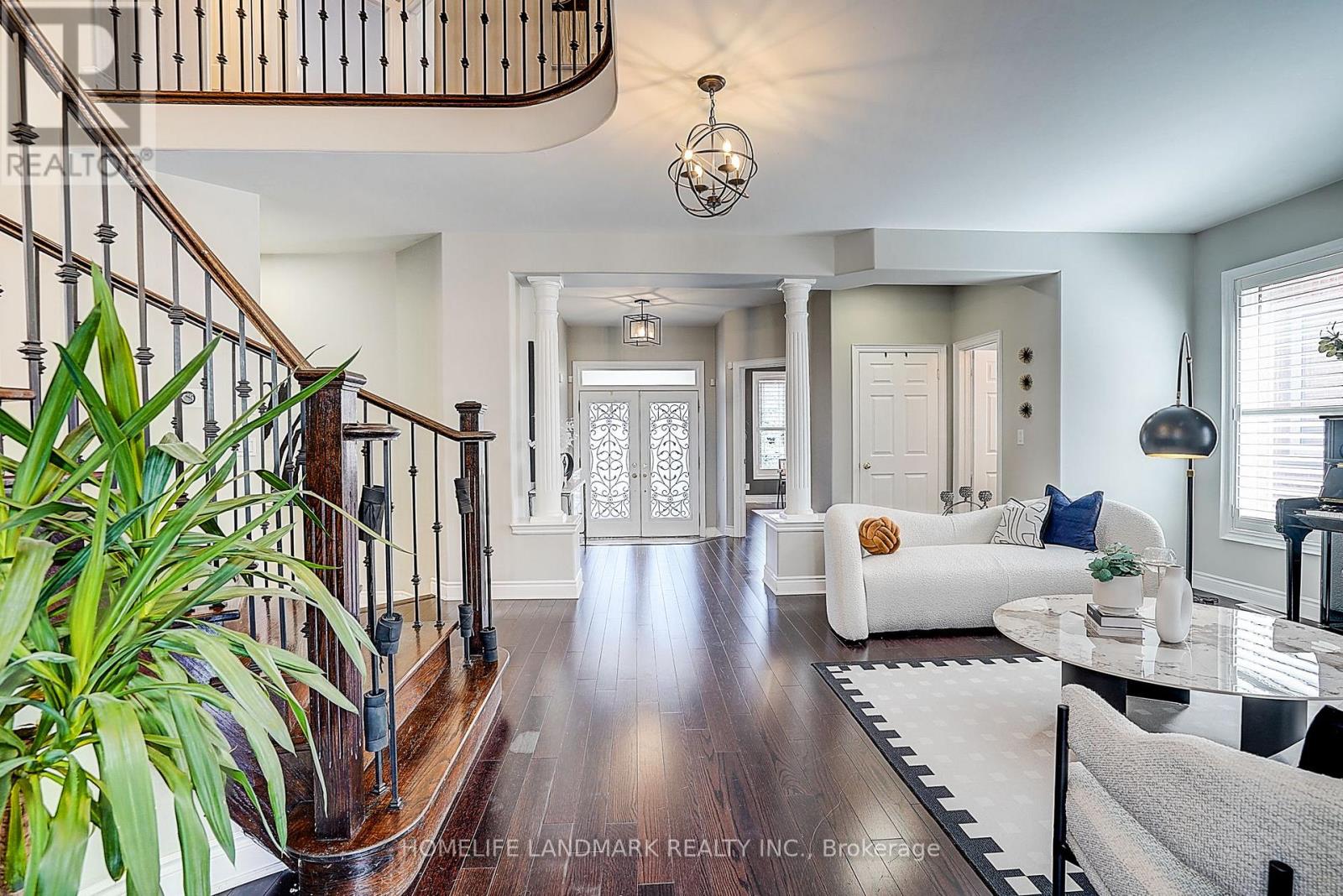 42 Hogaboom Avenue, Aurora, Ontario  L4G 0E6 - Photo 3 - N13015696