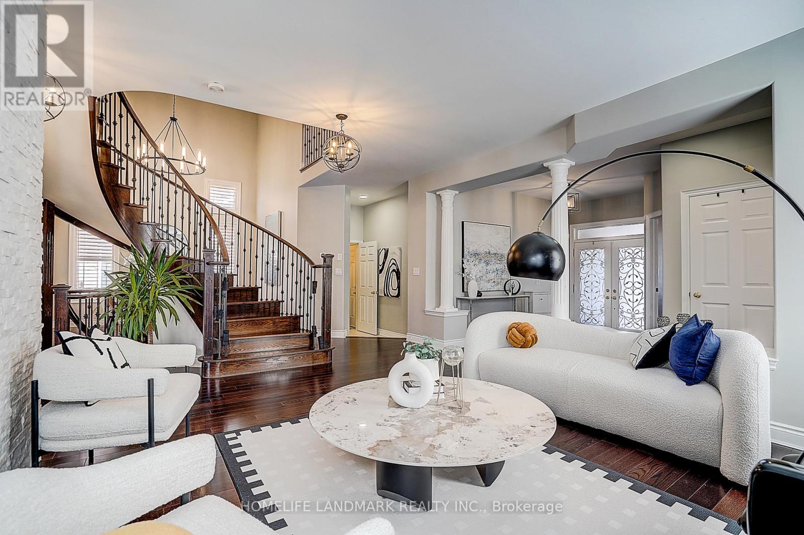 42 Hogaboom Avenue, Aurora, Ontario  L4G 0E6 - Photo 7 - N13015696