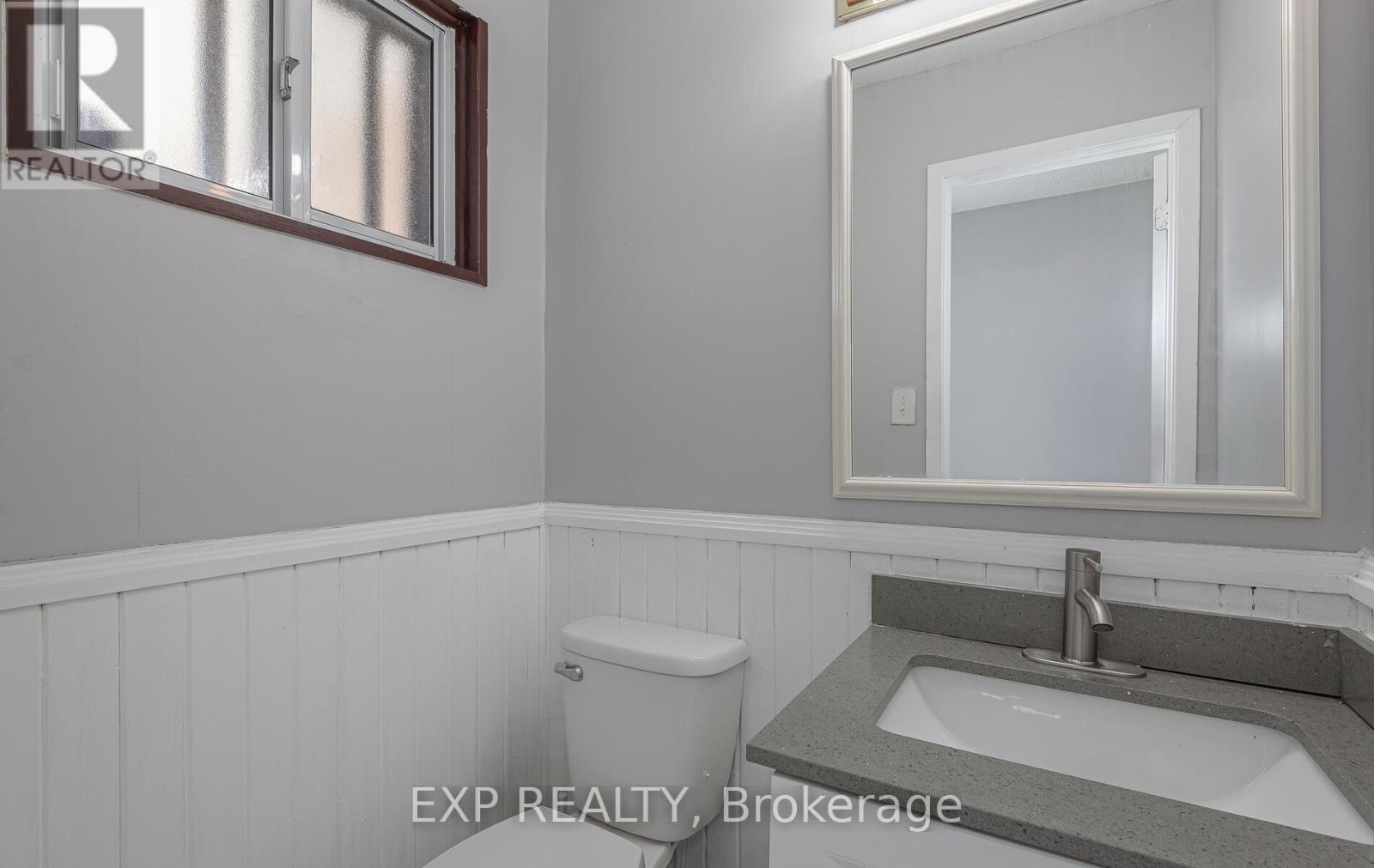 225 Baronwood Court, Brampton, Ontario  L6V 3H9 - Photo 11 - W13015666