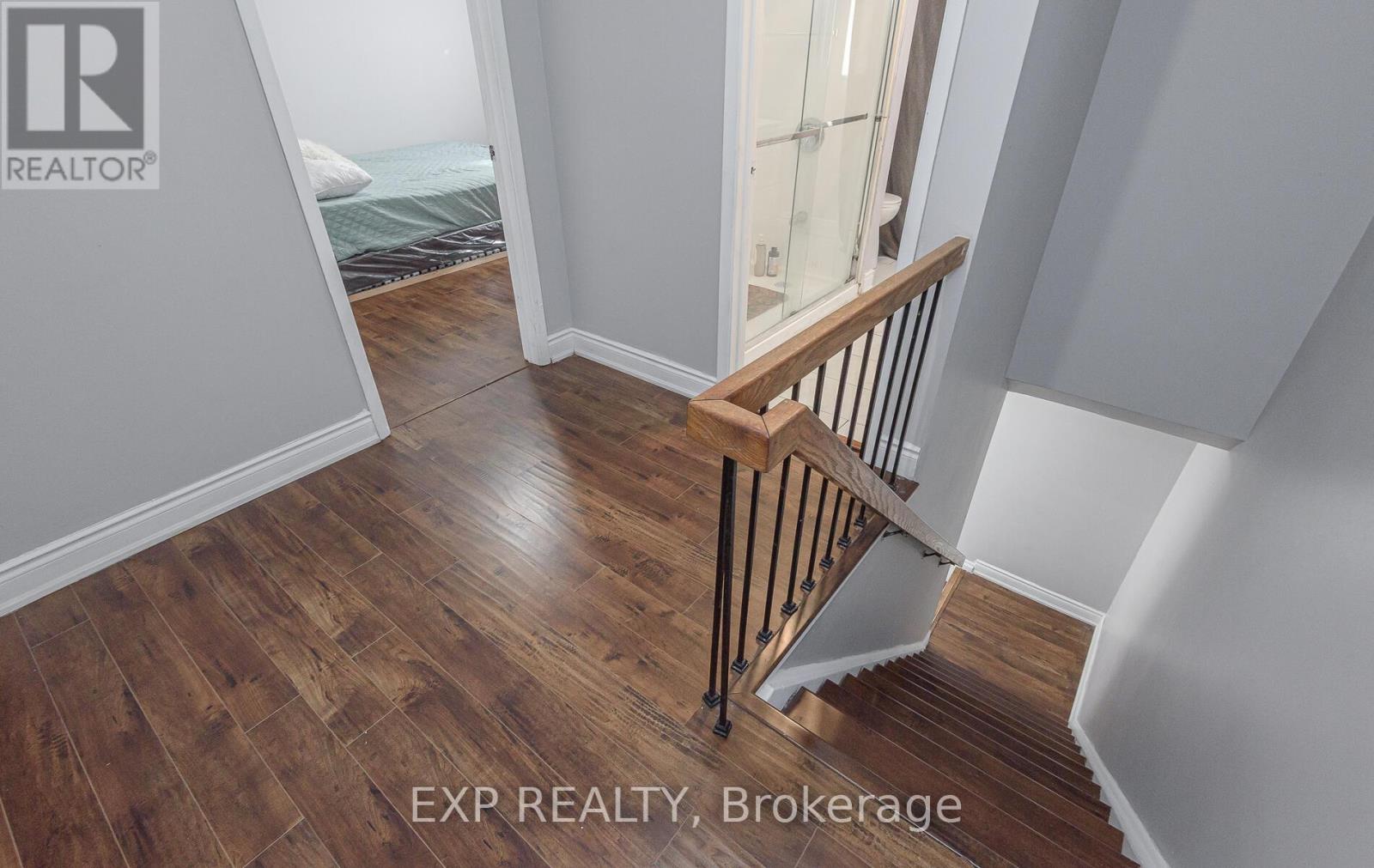 225 Baronwood Court, Brampton, Ontario  L6V 3H9 - Photo 12 - W13015666