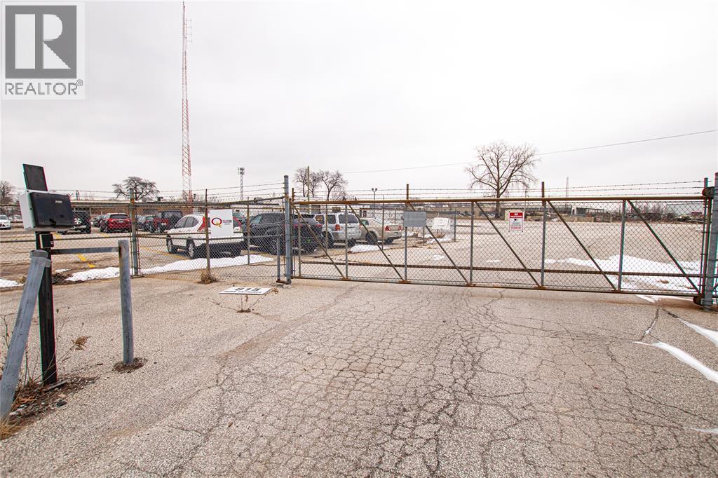 815 Confederation Street Unit# G, Sarnia, Ontario  N7T 2E4 - Photo 3 - 26008498