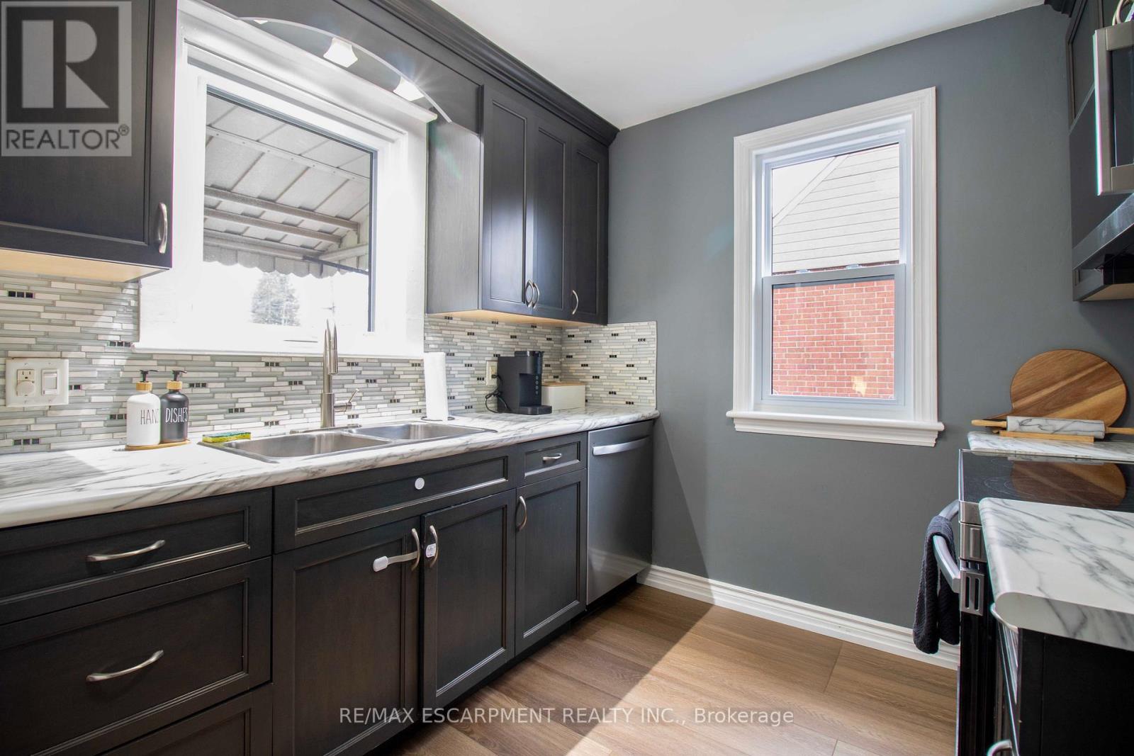 149 East 34th Street, Hamilton, Ontario  L8V 3W7 - Photo 20 - X13015670