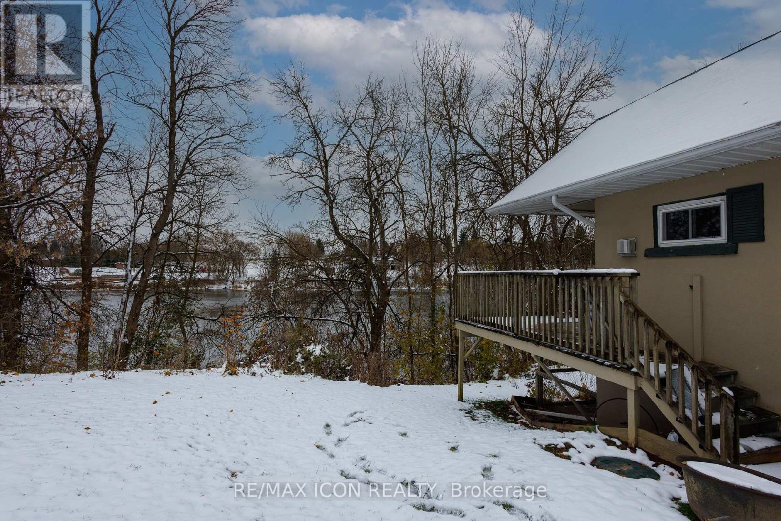 130 North Water Street, Wellington North, Ontario  N0G 2L3 - Photo 24 - X12786682