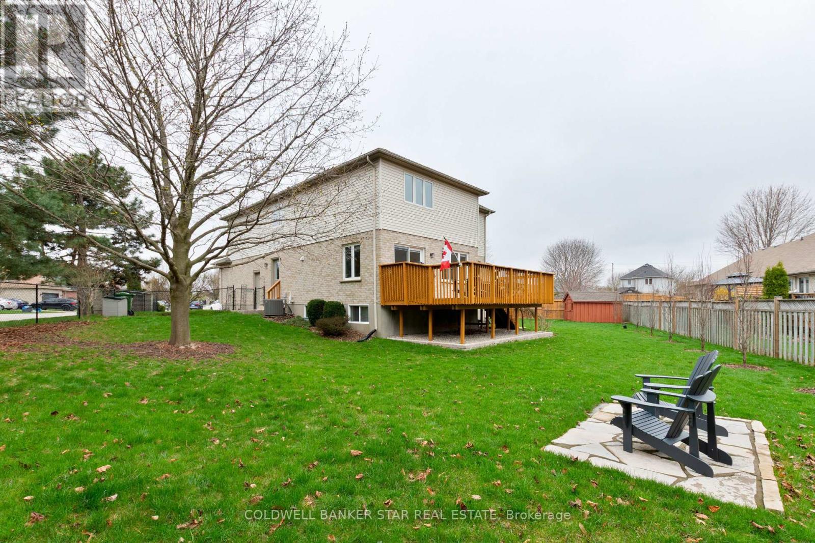 17 Windemere Place, St. Thomas, Ontario  N5R 6H3 - Photo 46 - X13015794