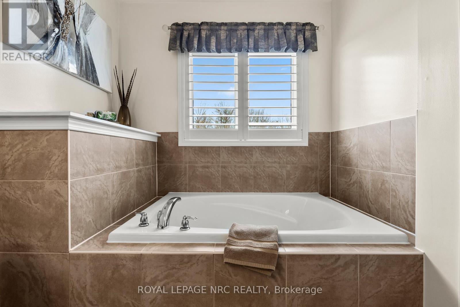 8679 Dogwood Crescent, Niagara Falls, Ontario  L2H 2Y6 - Photo 17 - X13015720