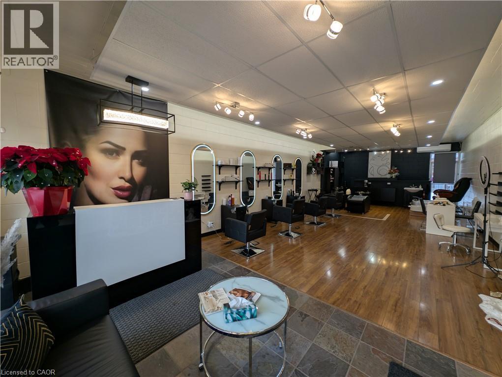 33 ELM Street Unit# 2, Grimsby, Ontario