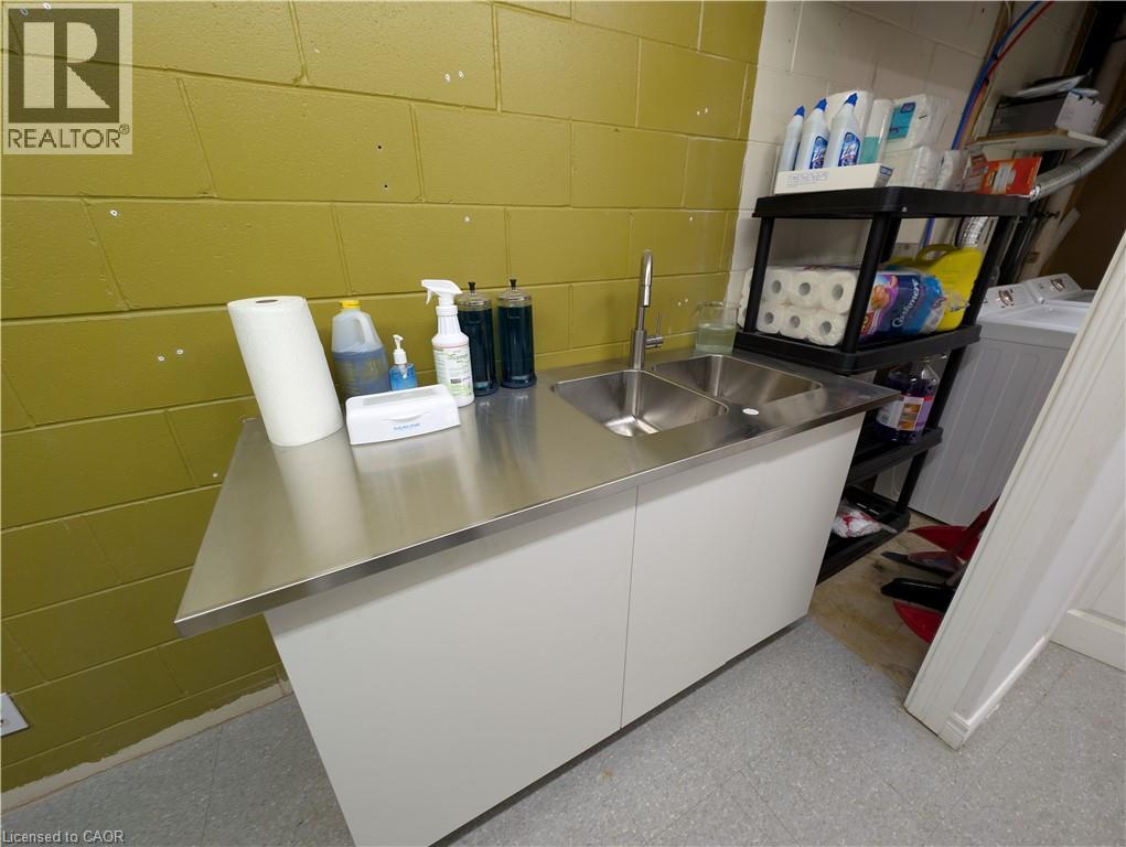 33 Elm Street Unit# 2, Grimsby, Ontario  L3M 3G5 - Photo 16 - 40820726