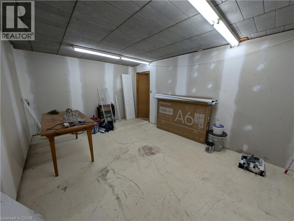 33 Elm Street Unit# 2, Grimsby, Ontario  L3M 3G5 - Photo 21 - 40820726