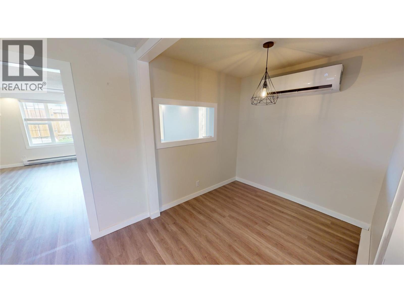 109 9th Avenue S, Cranbrook, British Columbia  V1C 2M1 - Photo 9 - 10383991