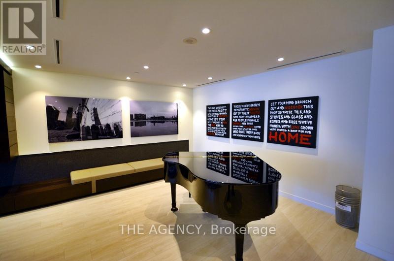 1810 - 55 Regent Park Boulevard, Toronto, Ontario  M5A 0C2 - Photo 15 - C13015710