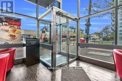 1471 Eglinton Avenue W, Toronto, Ontario  M6E 2G6 - Photo 11 - C13015752