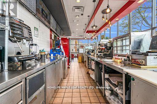 1471 Eglinton Avenue W, Toronto, Ontario  M6E 2G6 - Photo 23 - C13015752