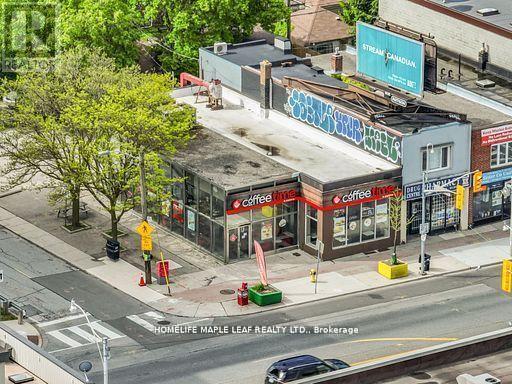 1471 Eglinton Avenue W, Toronto, Ontario  M6E 2G6 - Photo 6 - C13015752