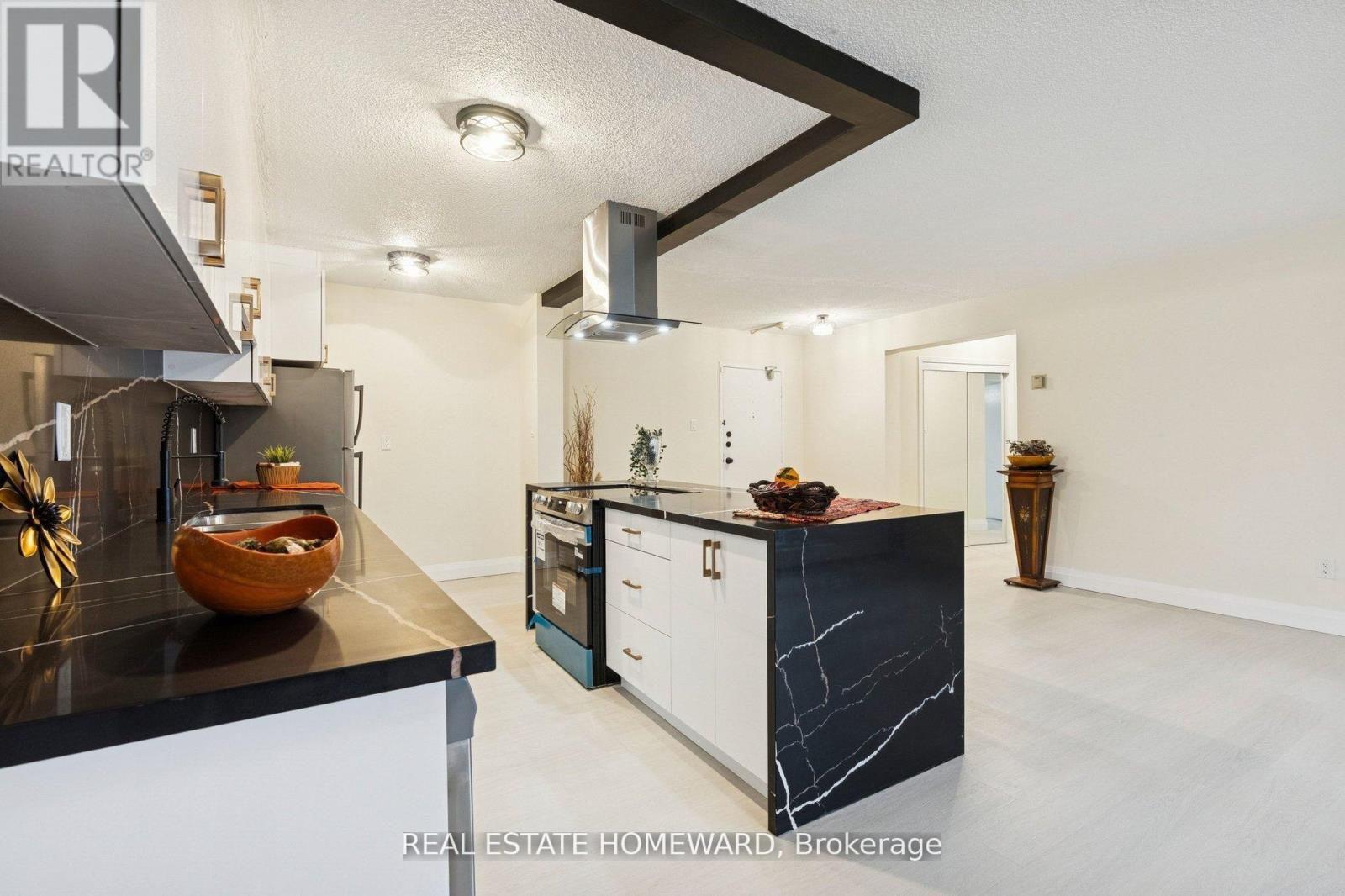 209 - 1210 Radom Street, Pickering (Bay Ridges), Ontario  L1W 2Z3 - Photo 13 - E13015714