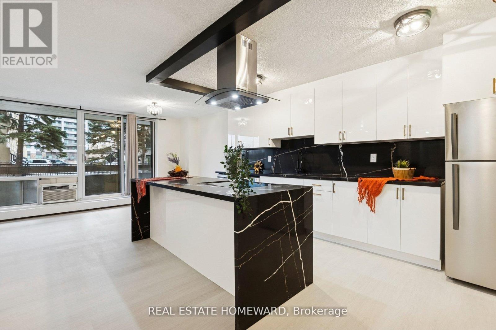 209 - 1210 Radom Street, Pickering (Bay Ridges), Ontario  L1W 2Z3 - Photo 16 - E13015714