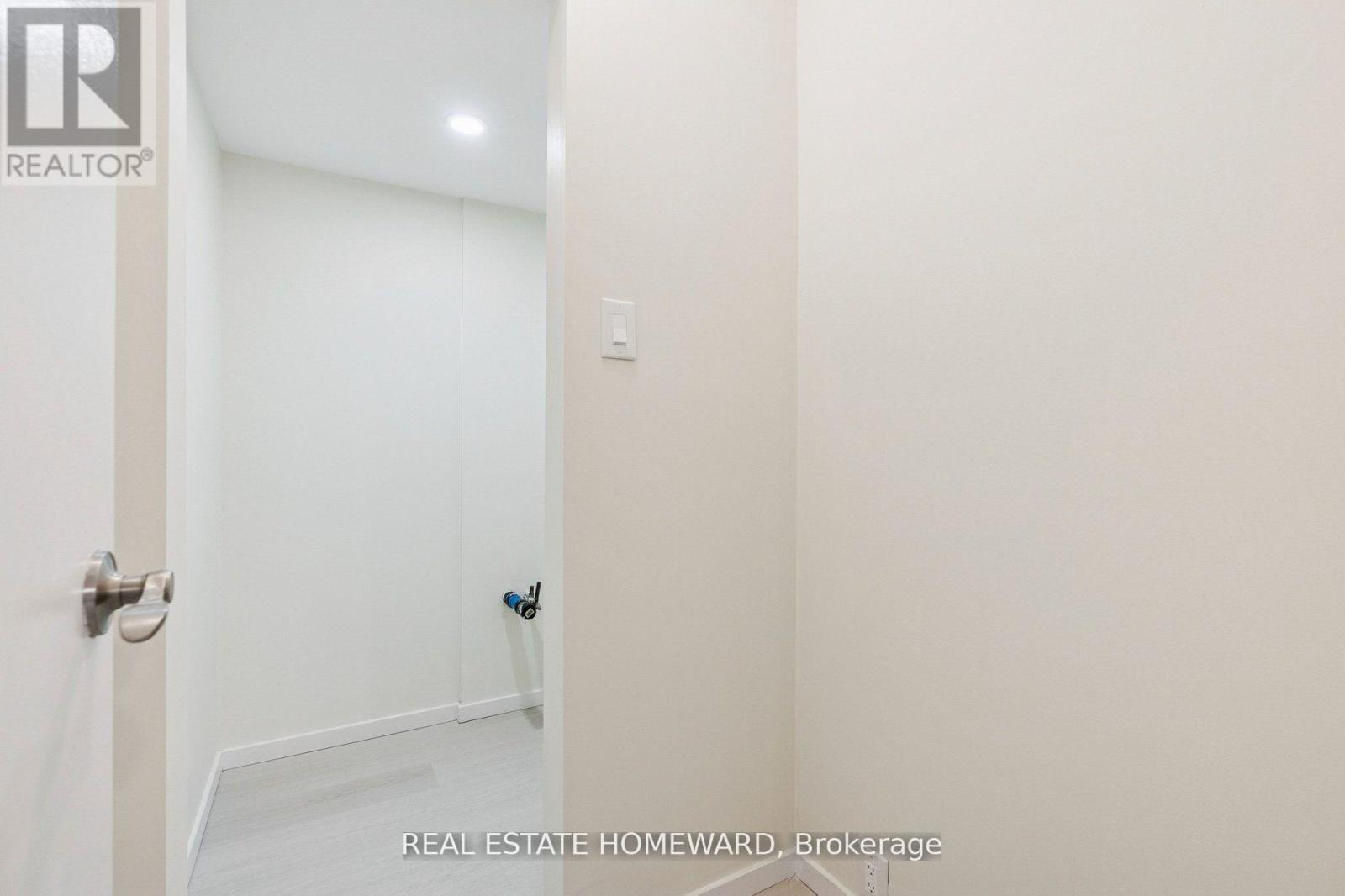 209 - 1210 Radom Street, Pickering (Bay Ridges), Ontario  L1W 2Z3 - Photo 24 - E13015714