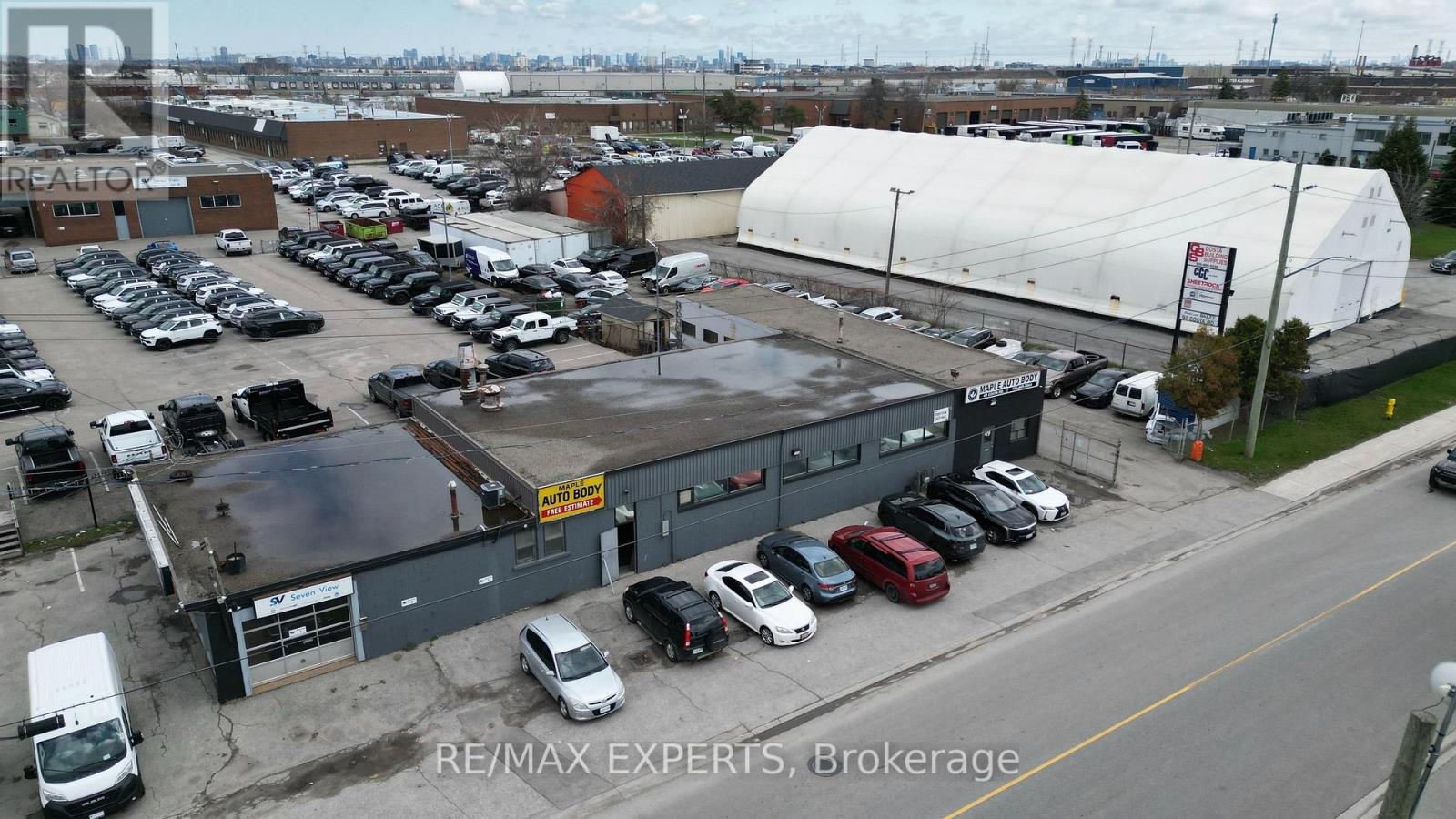 49 Costa Road, Vaughan, Ontario  L4K 1M9 - Photo 2 - N13013812