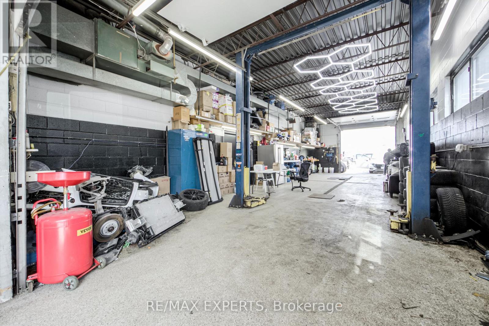 49 Costa Road, Vaughan, Ontario  L4K 1M9 - Photo 13 - N13013812