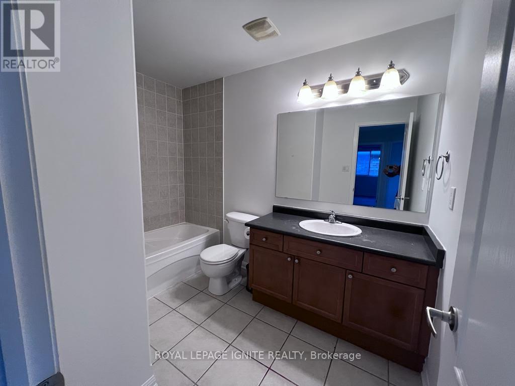 928 Philbrook Drive, Milton, Ontario  L9T 0L3 - Photo 14 - W12985862