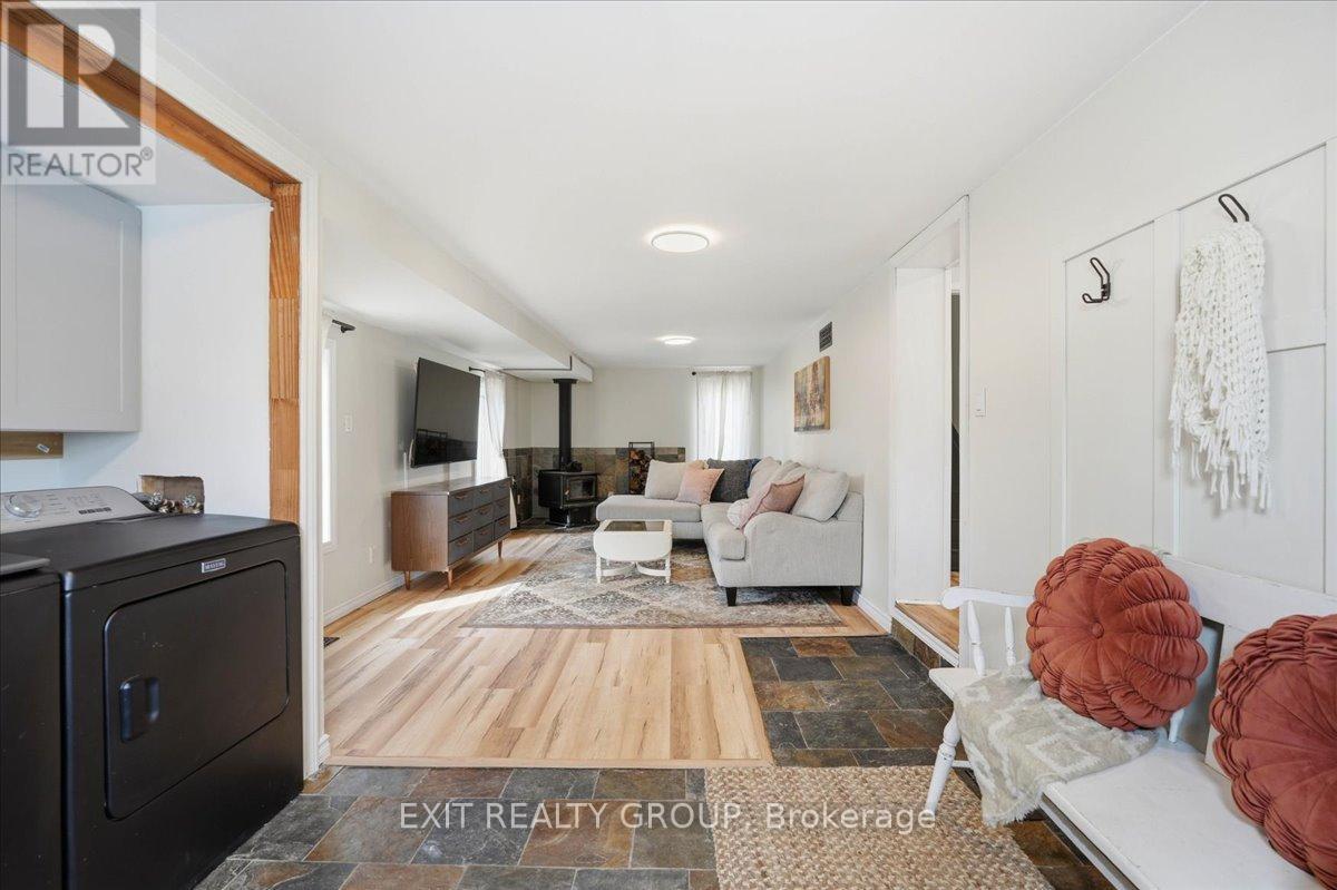 23 Hayes Street, Marmora And Lake, Ontario  K0K 2M0 - Photo 2 - X12882112