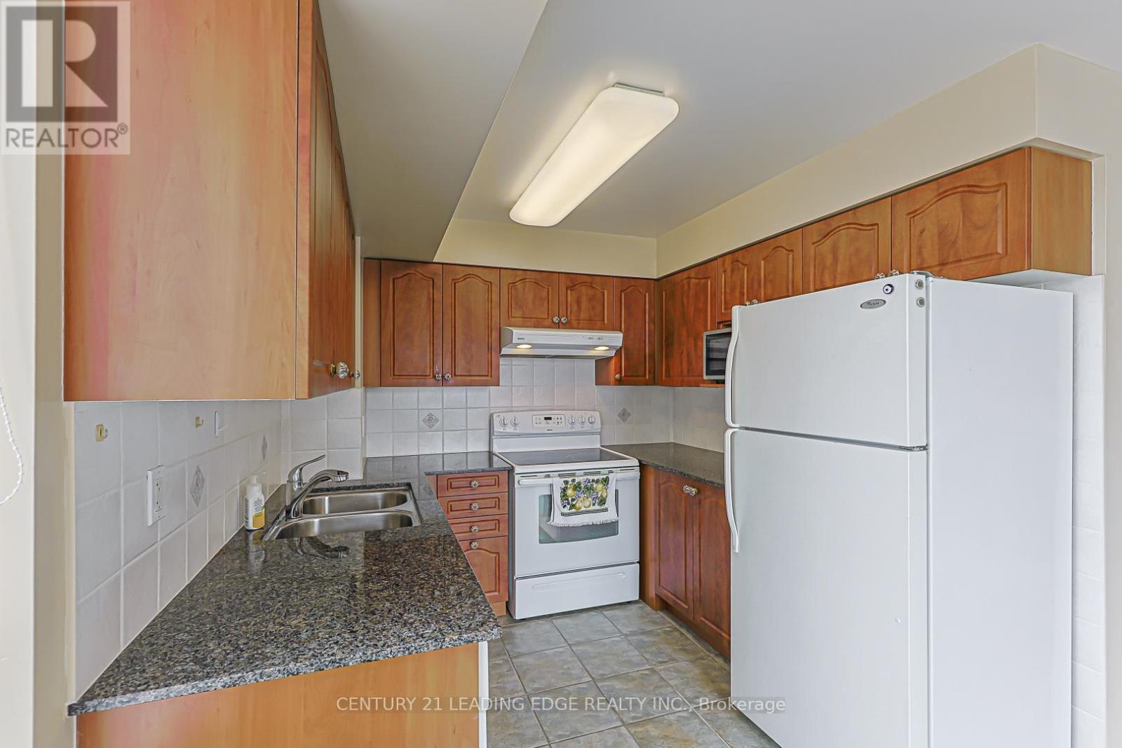 604 - 330 Red Maple Road, Richmond Hill, Ontario  L4C 0T6 - Photo 32 - N13015764