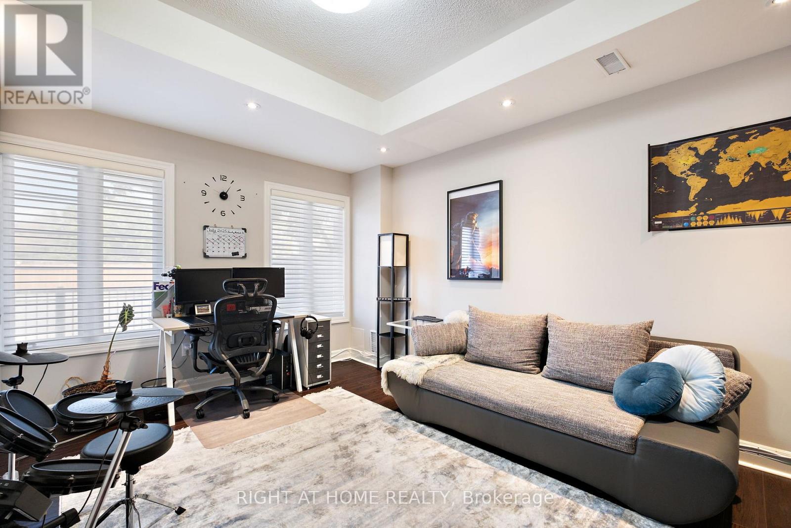 873 New Westminster Drive, Vaughan, Ontario  L4J 0G8 - Photo 4 - N13015772