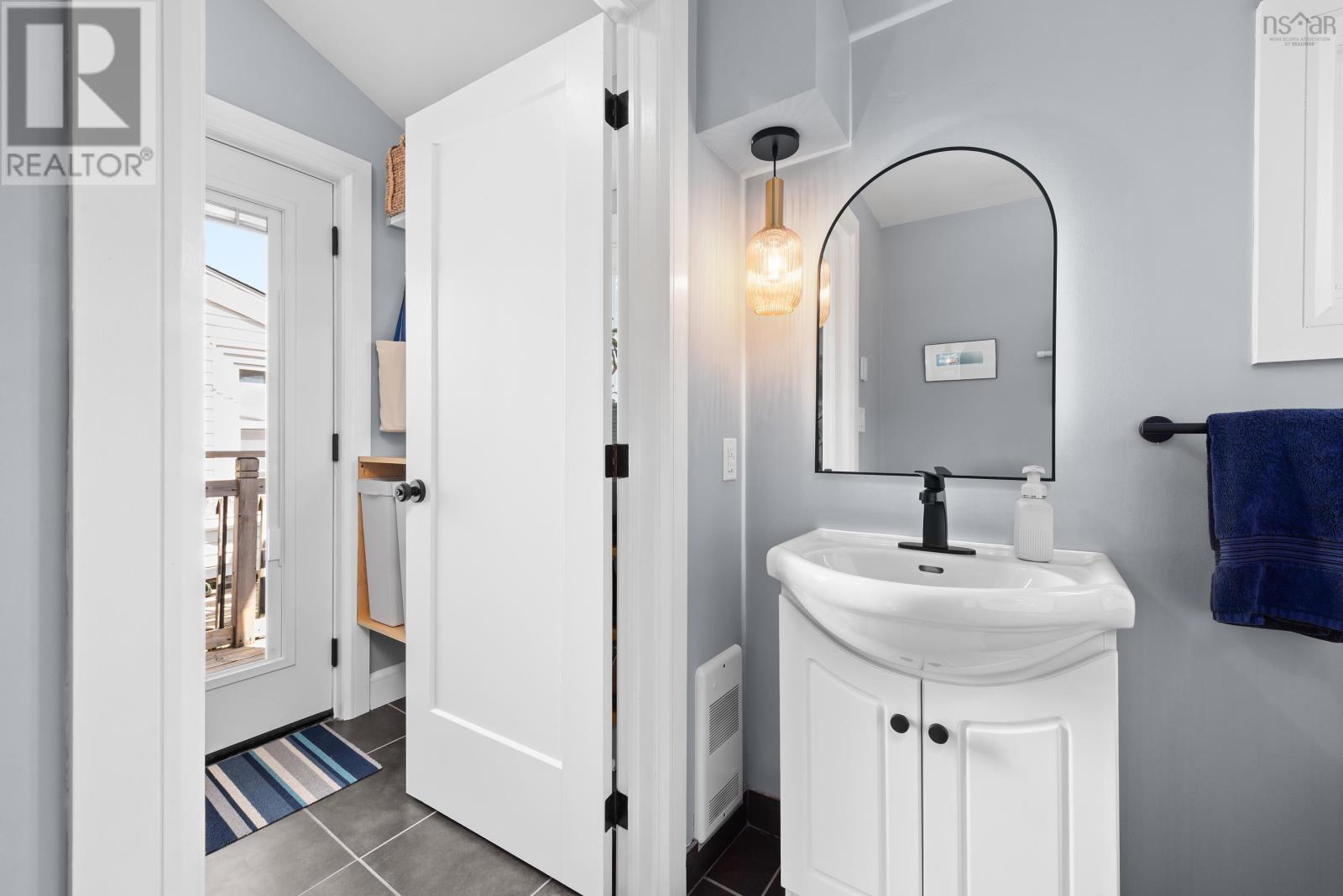 5520 Cabot Place, Halifax, Nova Scotia  B3K 2J7 - Photo 16 - 202606578