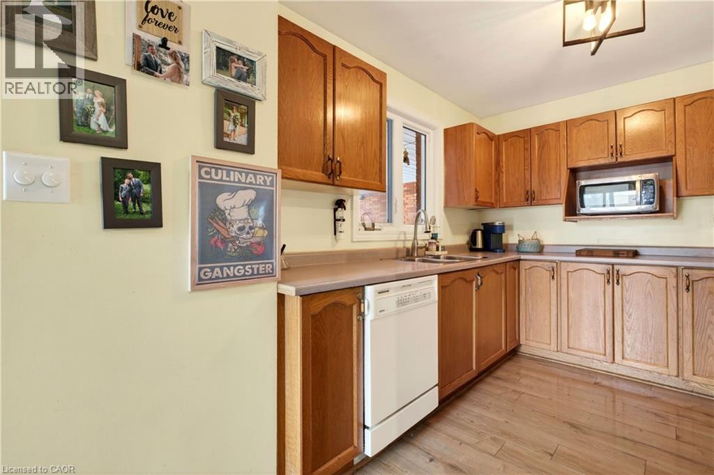 31 Kinross Street Unit# 1, Caledonia, Ontario  N3W 1J7 - Photo 11 - 40812443