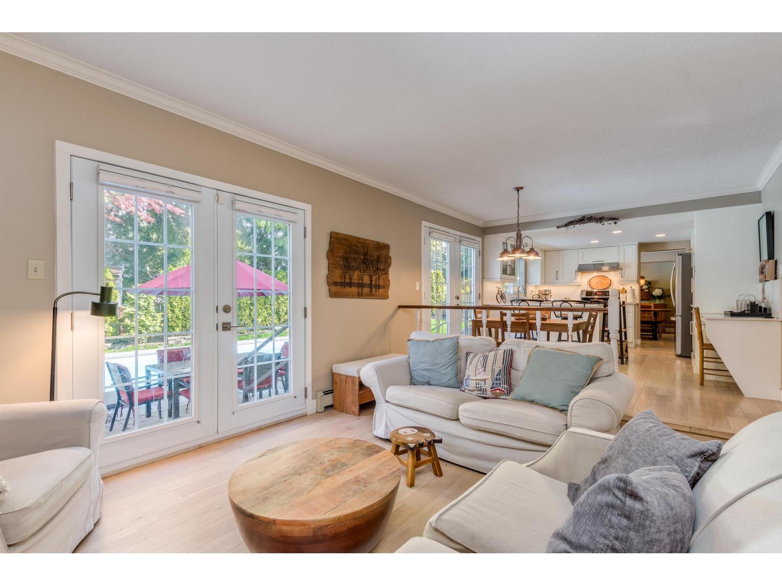 12673 Ocean Cliff Drive, Surrey, British Columbia  V4A 5Z6 - Photo 9 - R3112683