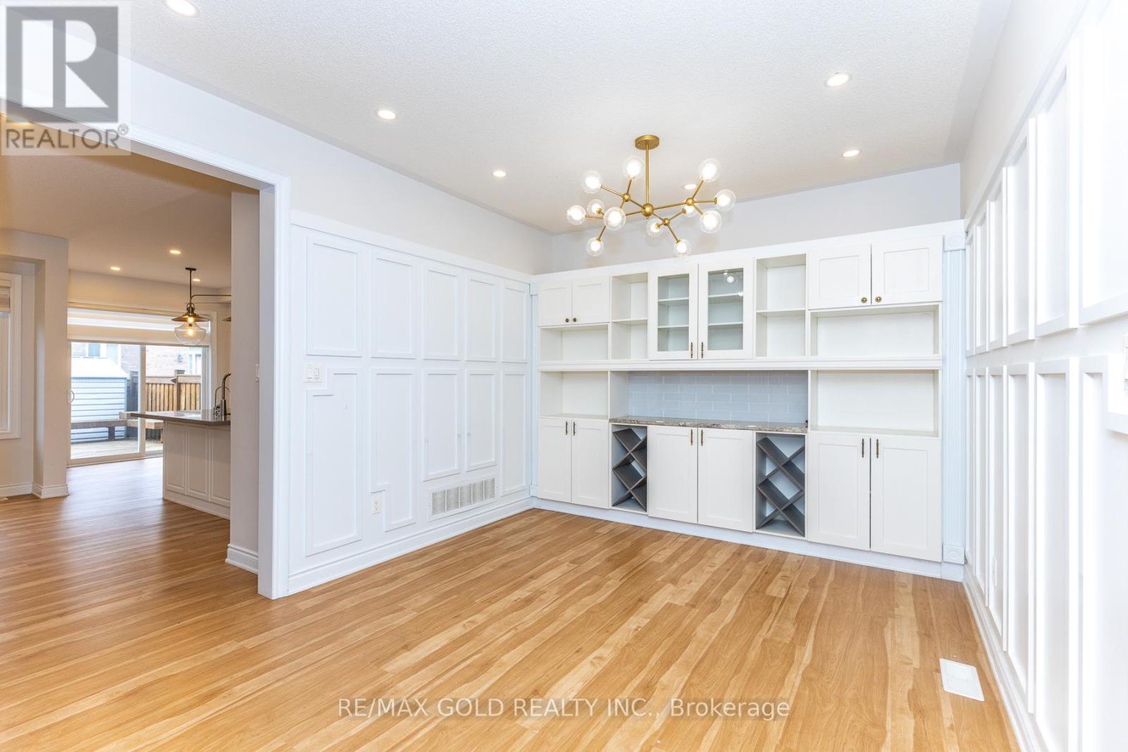 943 Transom Crescent, Milton, Ontario  L9T 8K4 - Photo 12 - W13015712