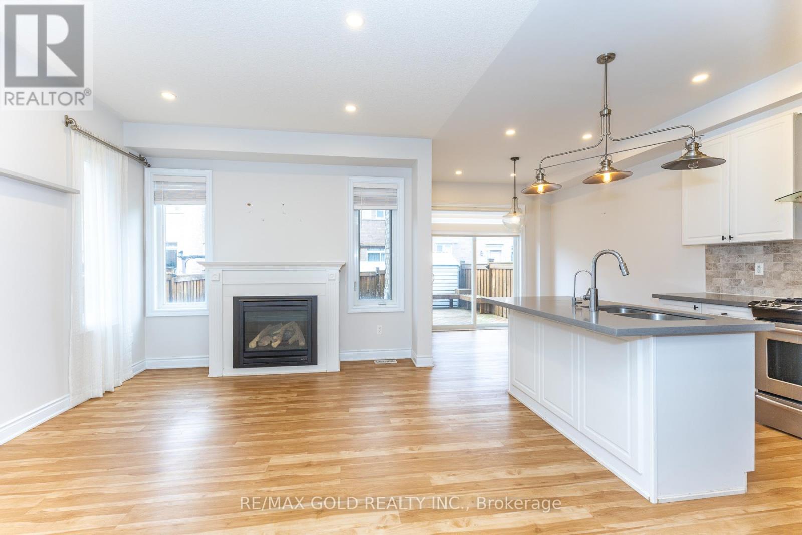 943 Transom Crescent, Milton, Ontario  L9T 8K4 - Photo 15 - W13015712