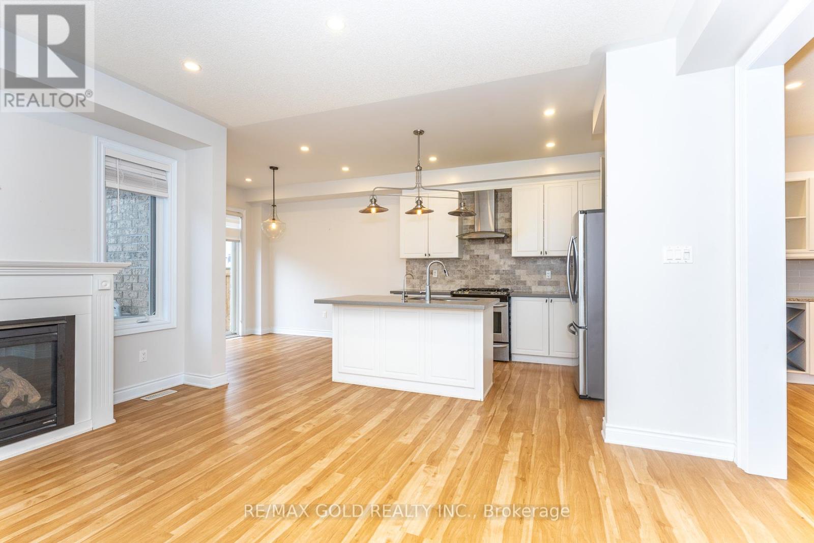 943 Transom Crescent, Milton, Ontario  L9T 8K4 - Photo 16 - W13015712