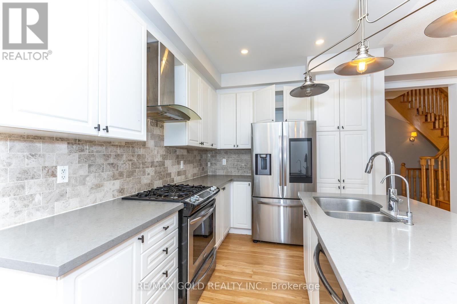 943 Transom Crescent, Milton, Ontario  L9T 8K4 - Photo 20 - W13015712