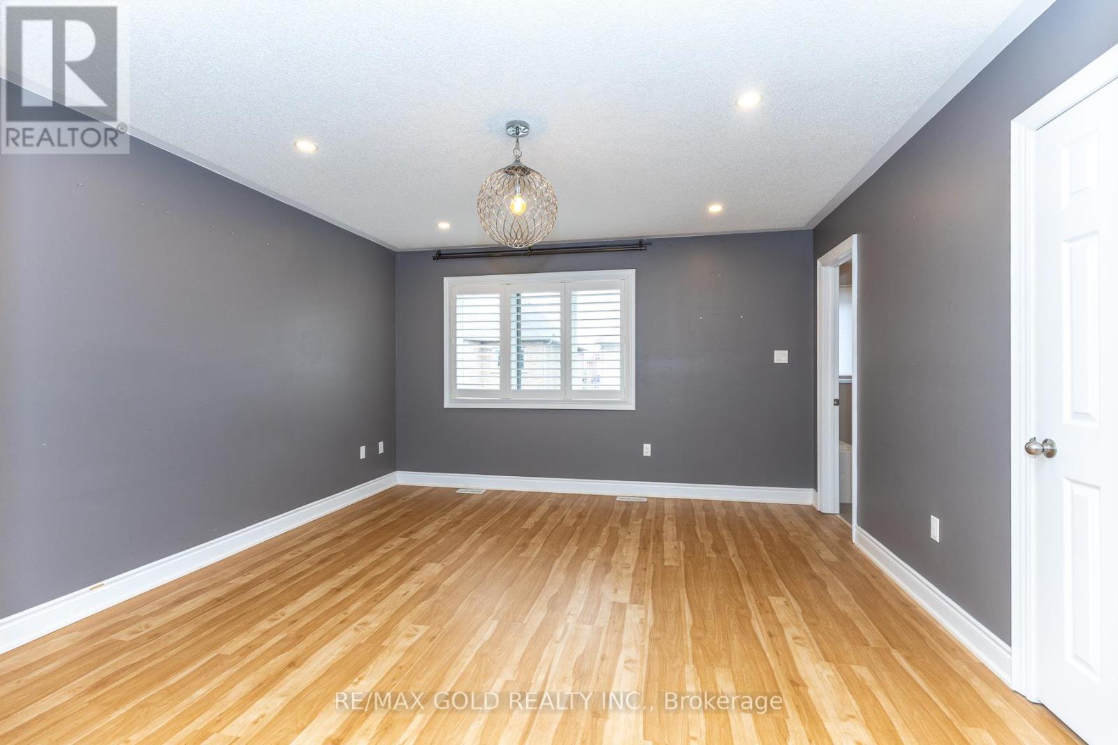 943 Transom Crescent, Milton, Ontario  L9T 8K4 - Photo 27 - W13015712