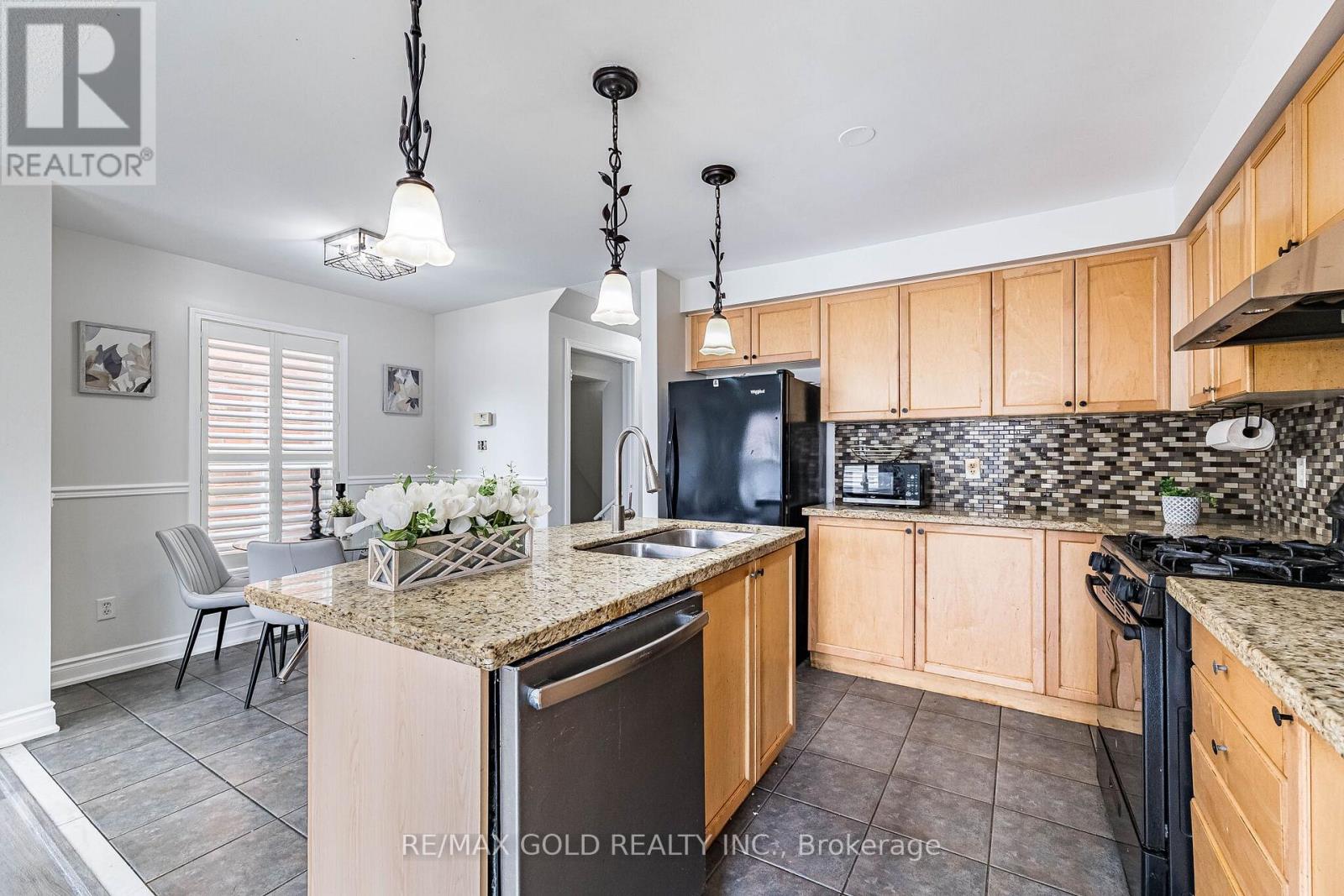 89 Cadillac Crescent, Brampton, Ontario  L7A 3B4 - Photo 15 - W13015738