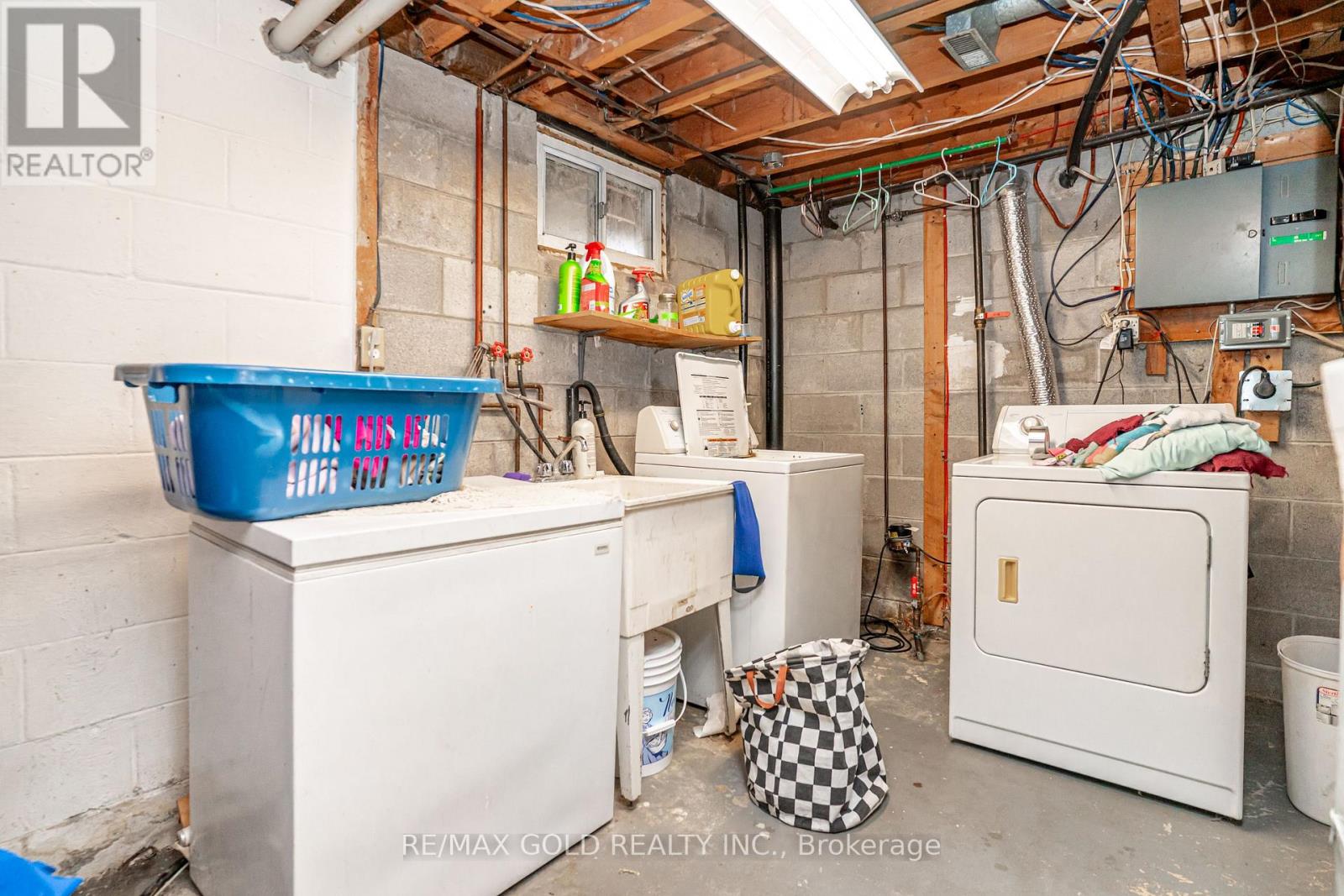 9 Mordon Court, Brampton, Ontario  L6V 2B5 - Photo 25 - W13015740