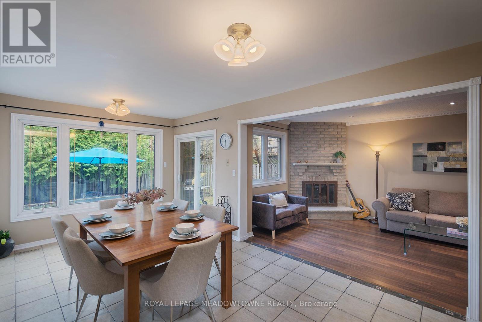 2542 Valencia Road, Mississauga, Ontario  L5N 4L6 - Photo 13 - W13015746