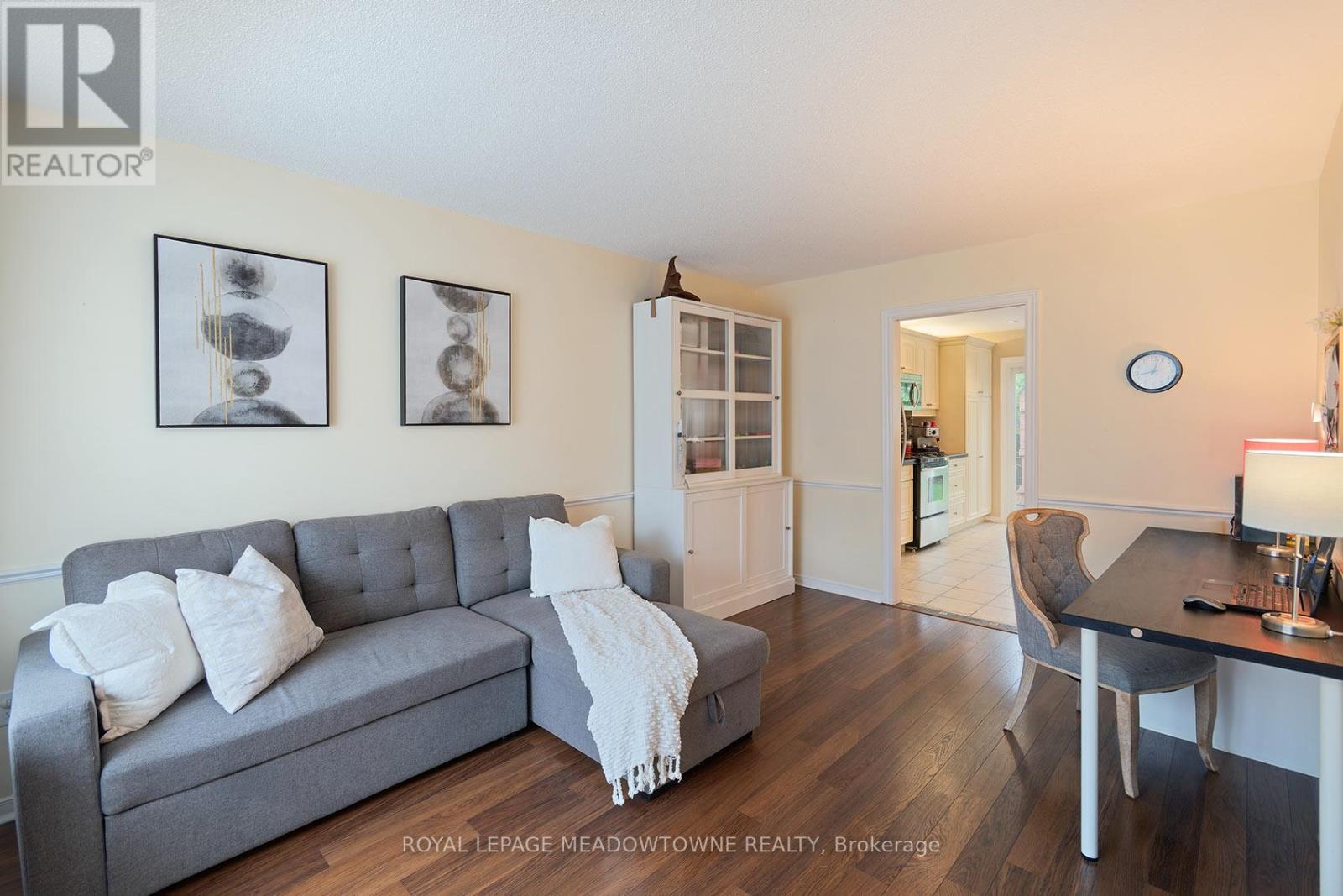 2542 Valencia Road, Mississauga, Ontario  L5N 4L6 - Photo 15 - W13015746